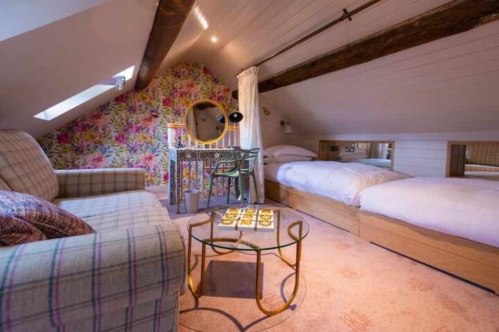 Room 20 of 66