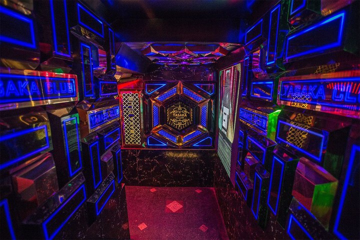 Karaoke room