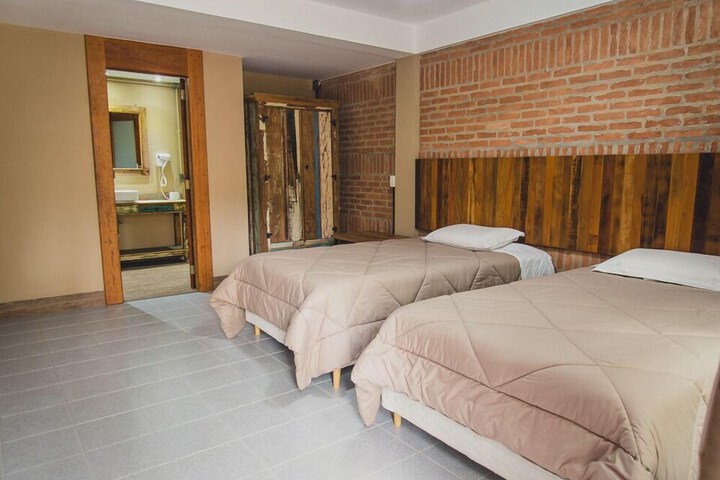 Room 17 of 20