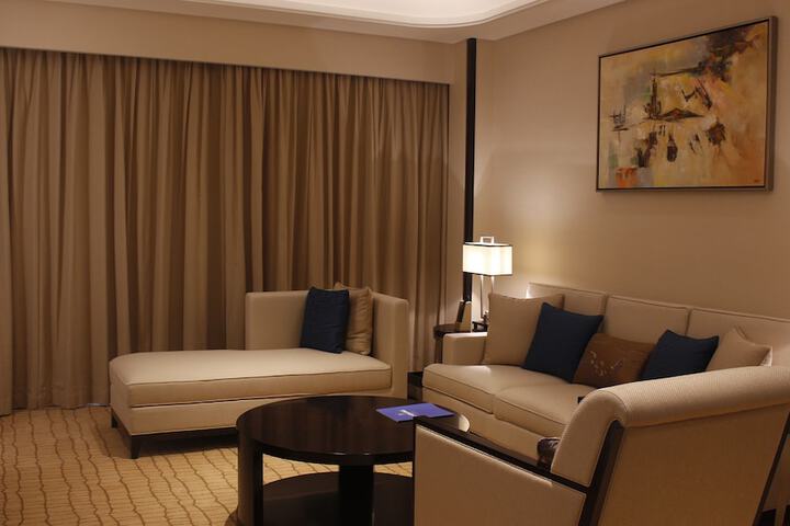 Room 11 of 70