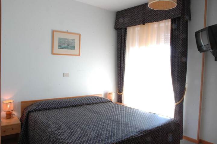 Room 14 of 53