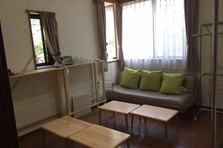Guest Lobby