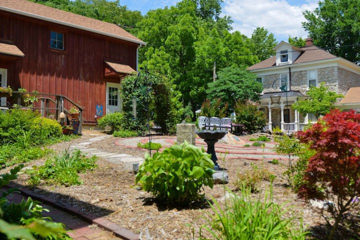 Hotel Exterior 46 of 50