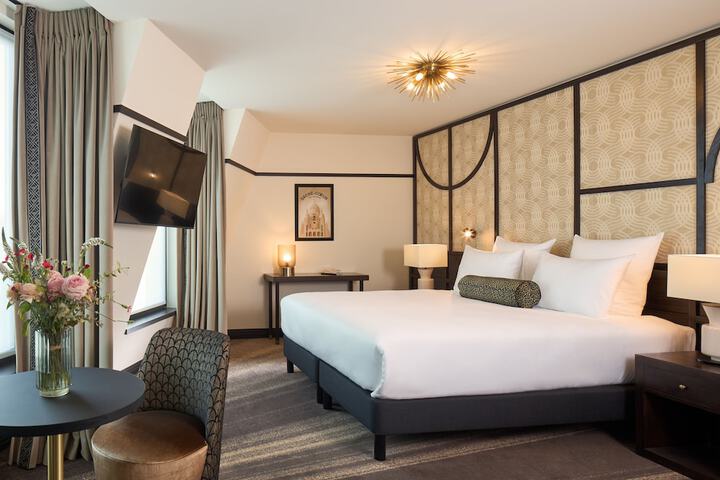 Room 3 of 30