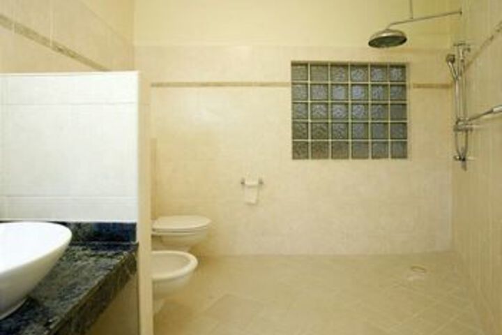 Room 2 of 24