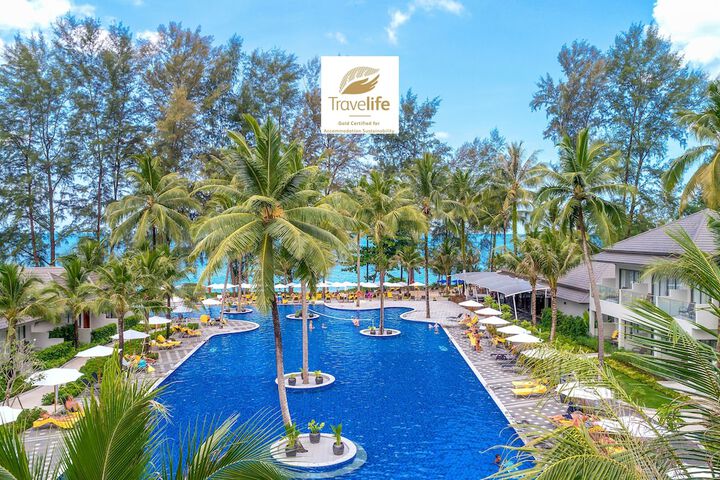 X10 Khaolak