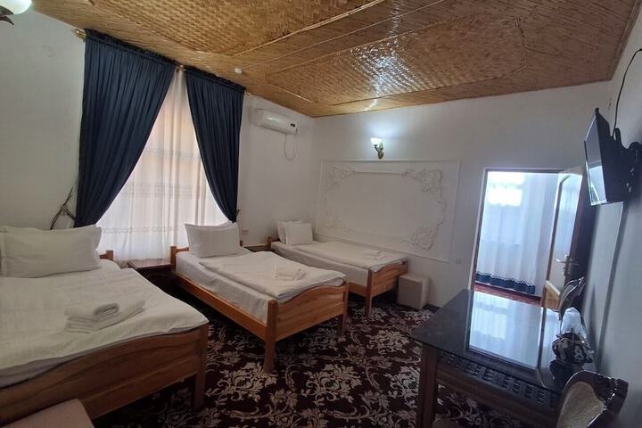 Room 14 of 44