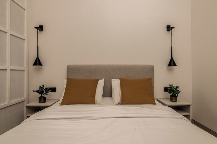 Room 3 of 14