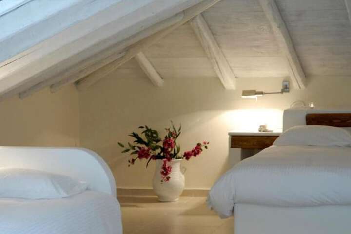 Room 18 of 61