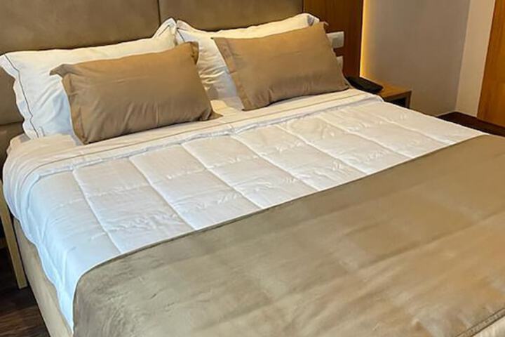 Room 20 of 117