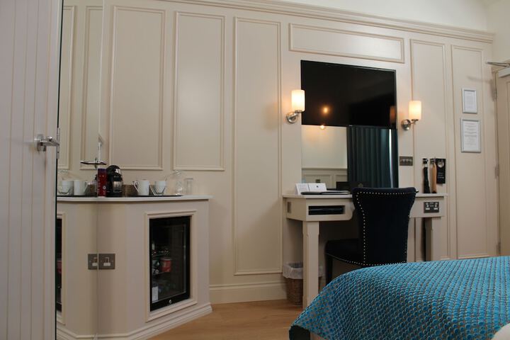Room 18 of 44