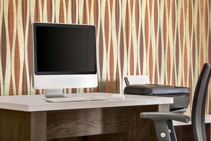 Business Center 42 of 44