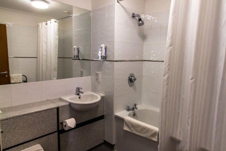Clean Restrooms