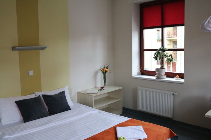 Room 19 of 43