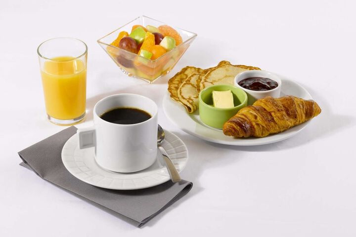 Dining Photos