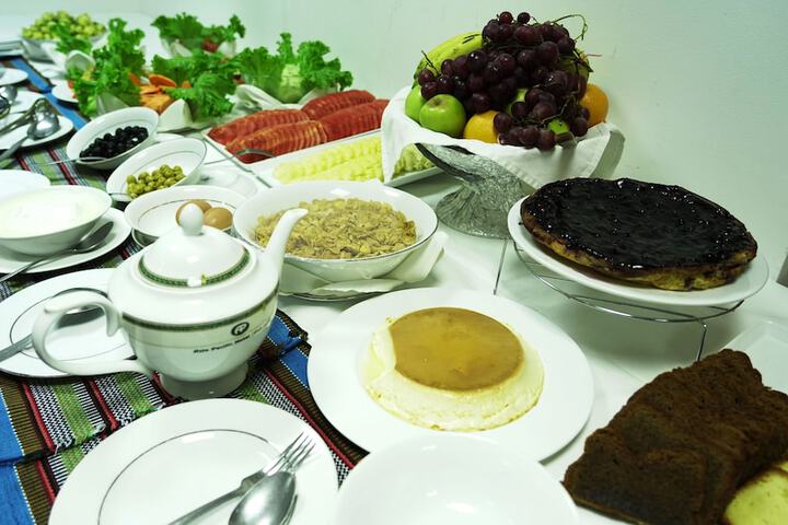 Dining 60 of 71