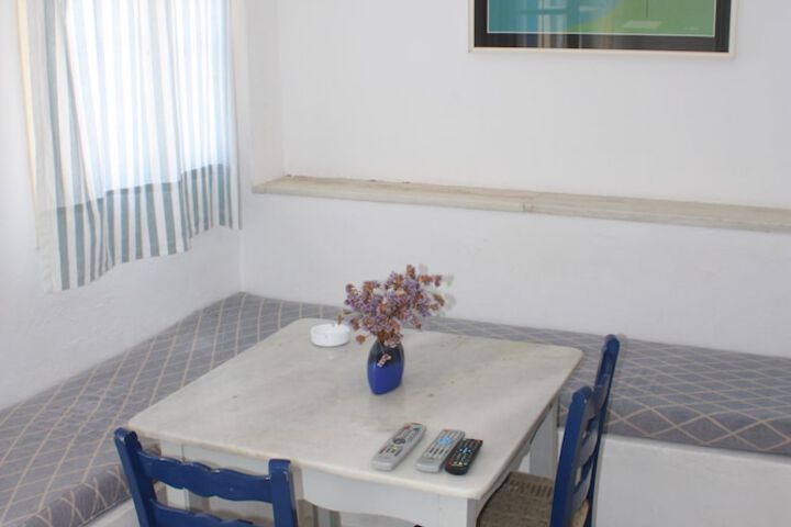 Room 41 of 98
