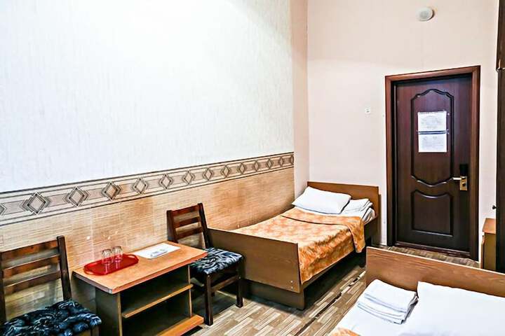 Room 32 of 89
