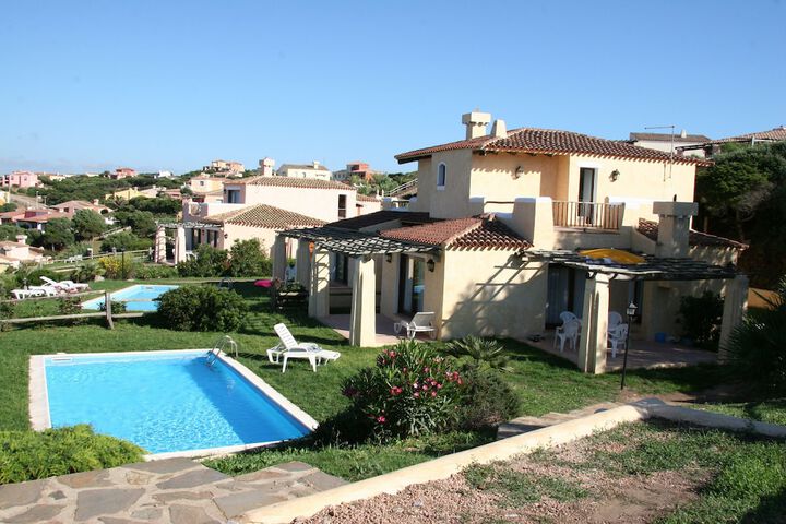 Pool Hotel