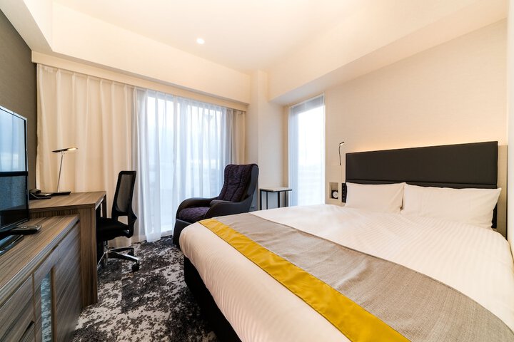 Room 12 of 31