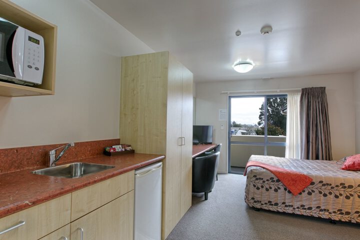 Room 15 of 43
