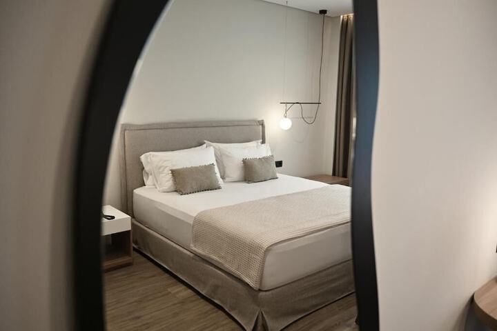 Room 30 of 72