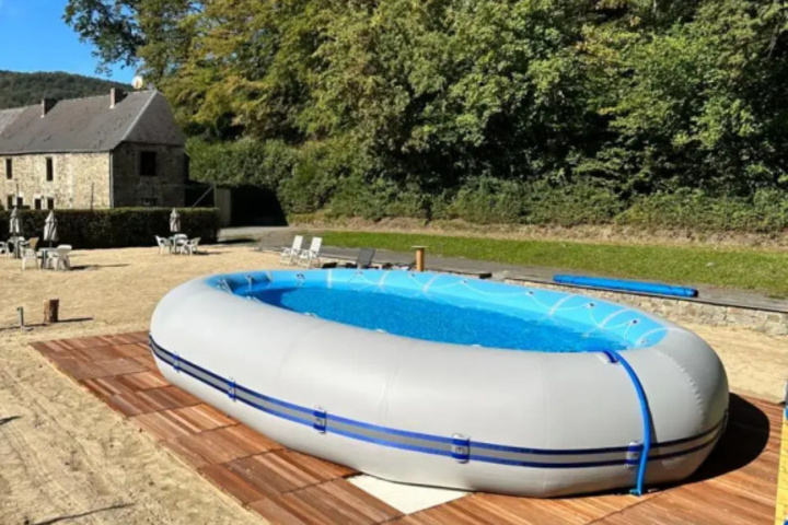Pool 11 of 22