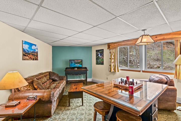 Room 20 of 51