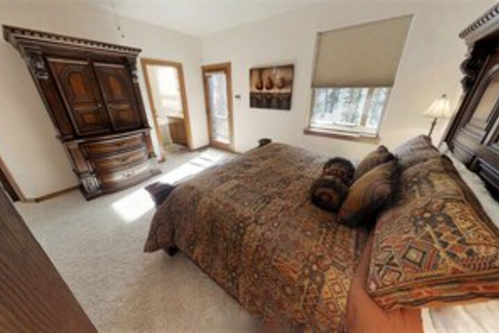 Room 21 of 30