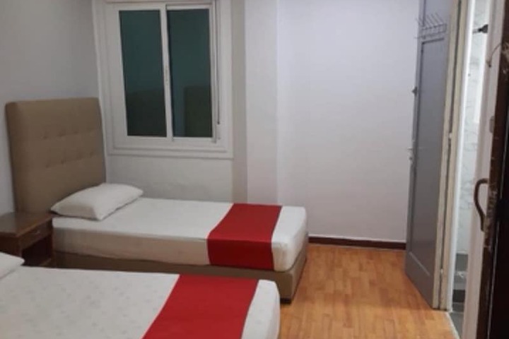 Room 27 of 54