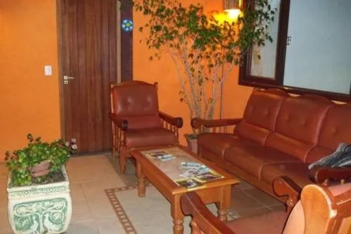 Room 9 of 21