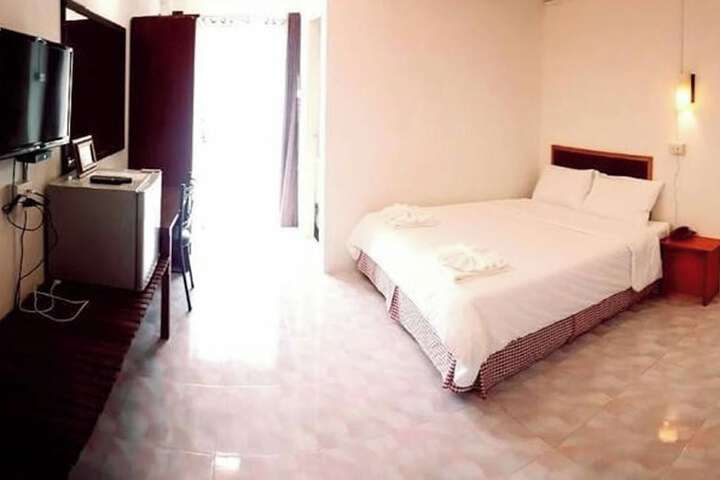Room 7 of 24