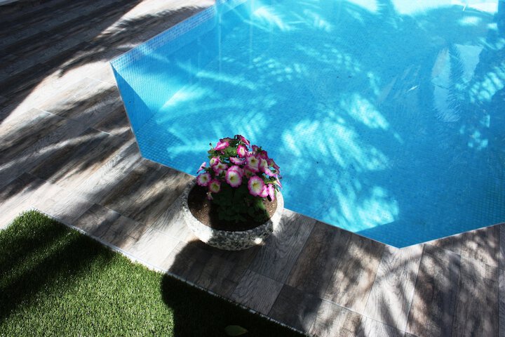 Pool 54 of 67