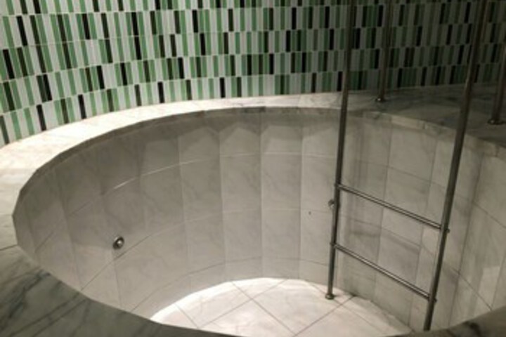 Pool 57 of 61