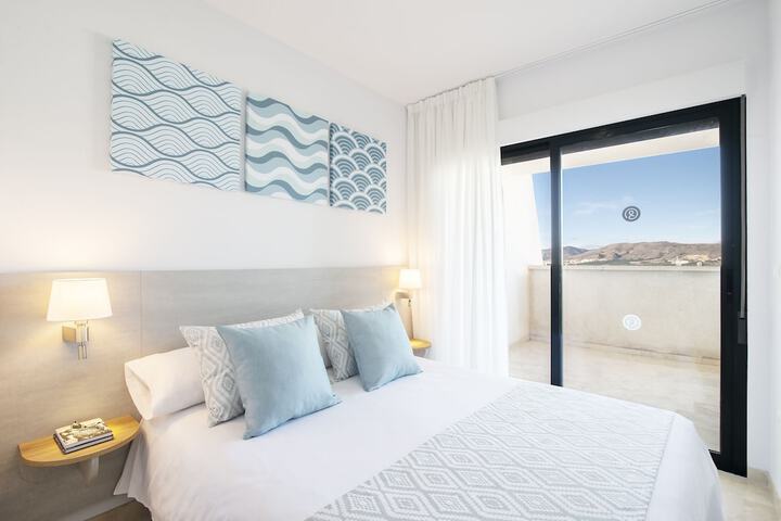 Room 3 of 35