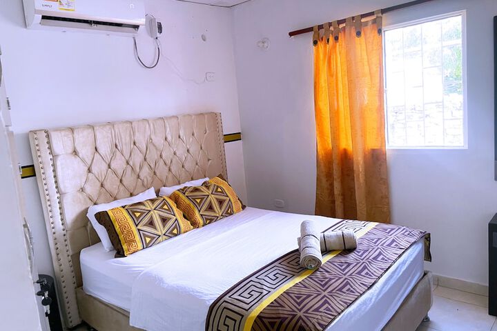 Room 8 of 26