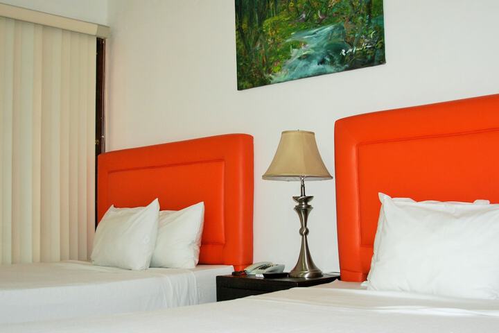 Room 30 of 116