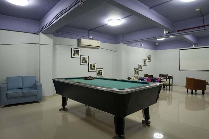 Room 70 of 83