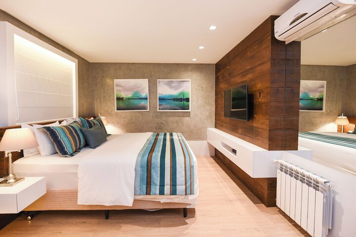 Room 21 of 64