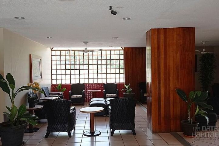 Hotel Interior 4 of 14