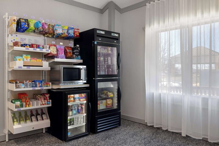 Snack bar