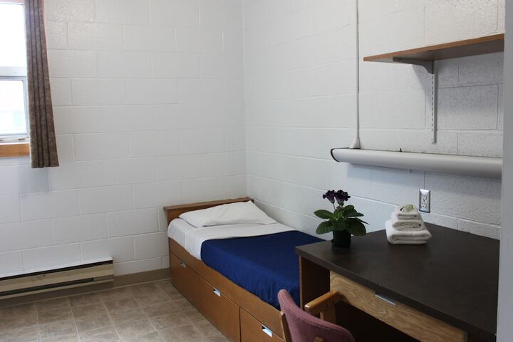 Room 7 of 67