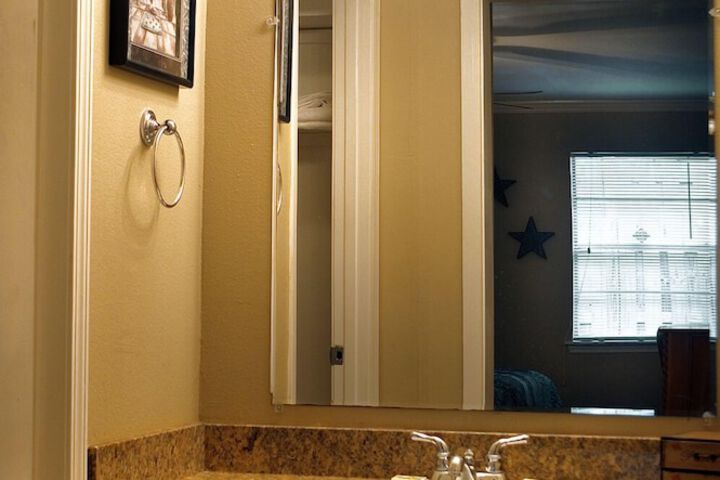Room 21 of 22