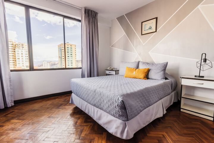Room 27 of 36