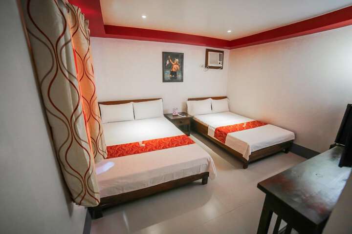 Room 19 of 54