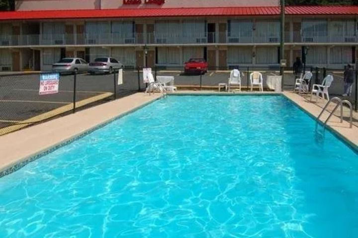 Pool 5 of 5