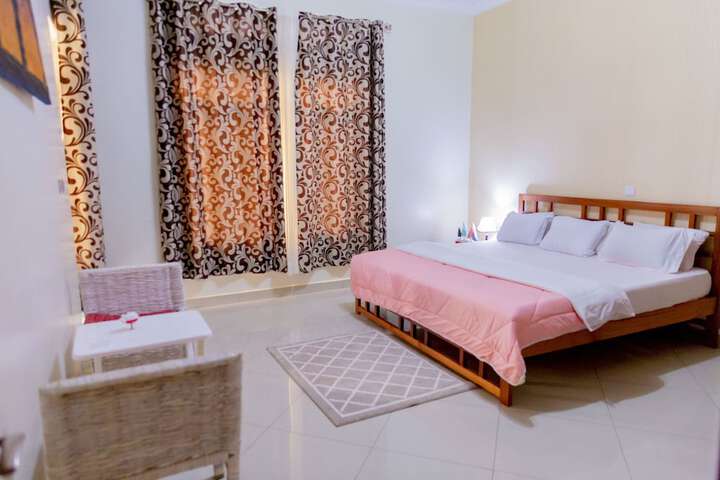 Room 14 of 17