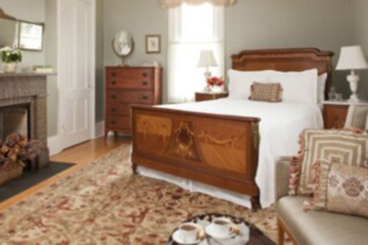 Room 3 of 36