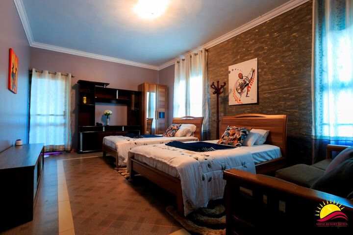 Room 40 of 86