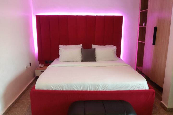 Room 14 of 47